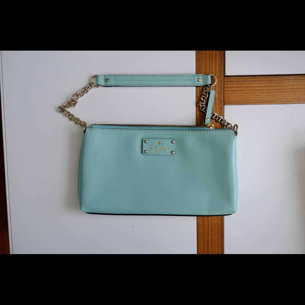 Kate Spade Wallet on the chain
